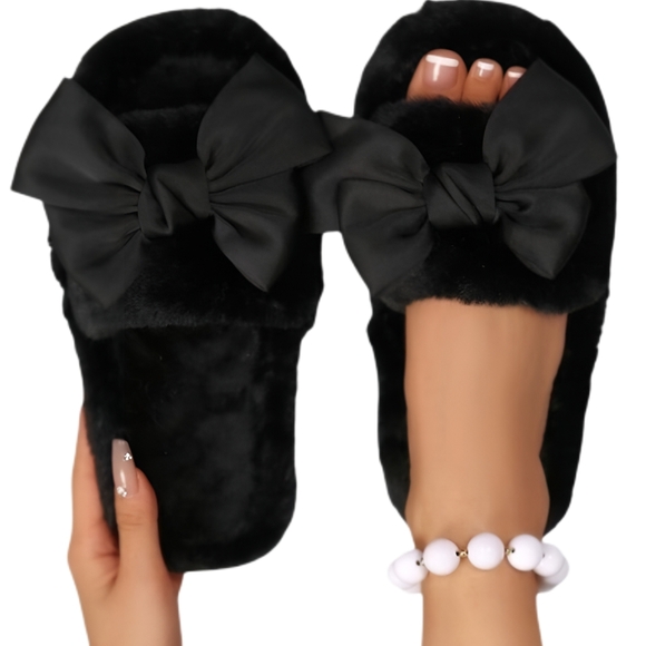 Oversized Bow Plush Faux Fur Slippers Open Toe Flat Slides Slip-on House Shoes